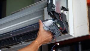 dieu-hoa-funiki-bao-loi-e6