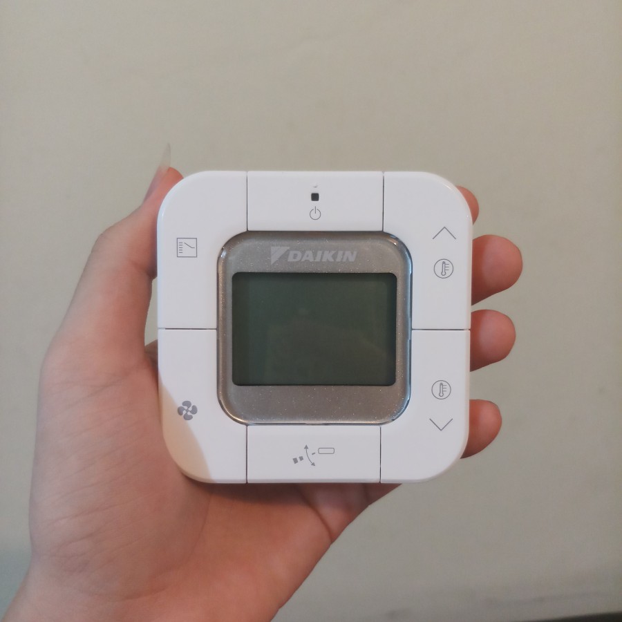 dieu-hoa-noi-ong-gio-daikin-9-000btu-1-chieu-fdbnq09mv1v-rnq09mv1v-3