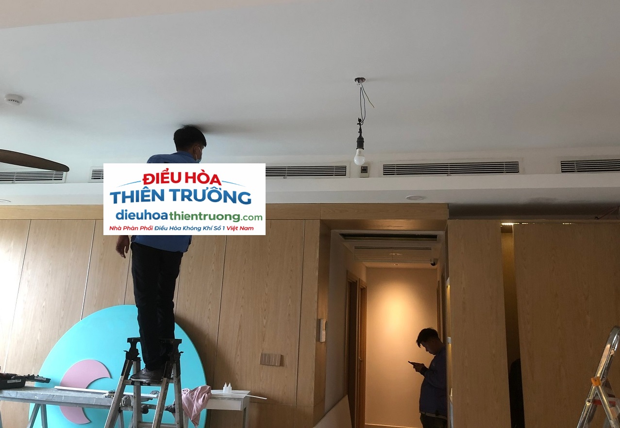 dieu-hoa-noi-ong-gio-daikin-15-000btu-1-chieu-inverter-fbfc40dvm9-rzfc40evm